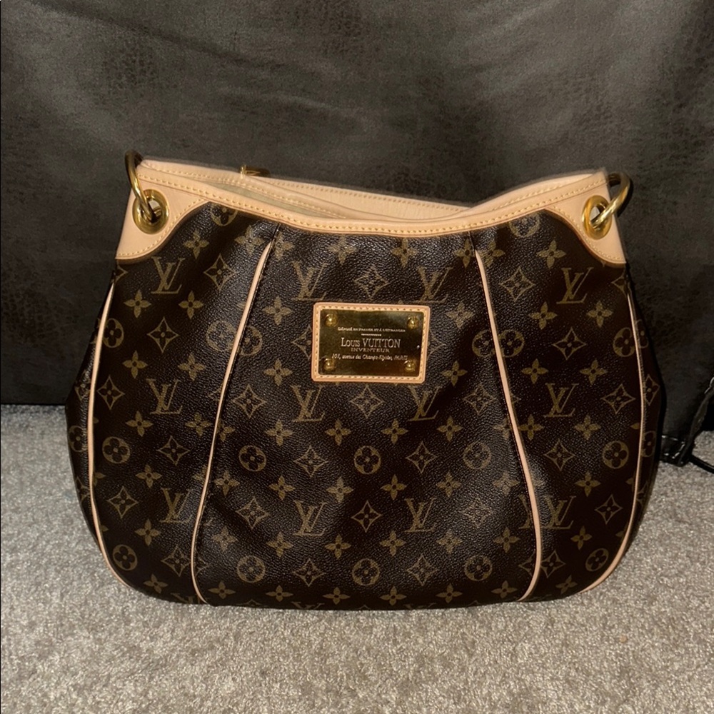 Louis Vuitton Galleria Monogram PM